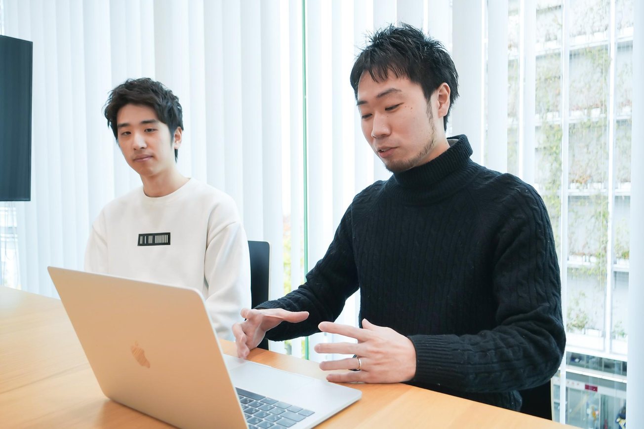 kamui trackerで企業ごとのタイアップ実績を確認する様子
